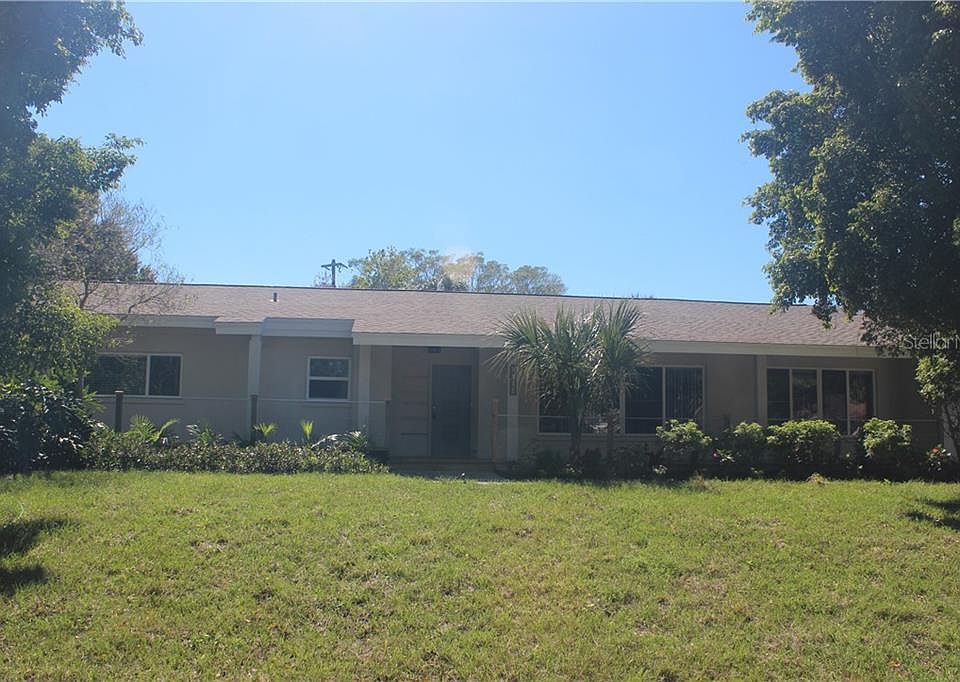 1st image of 2608 Valencia Dr