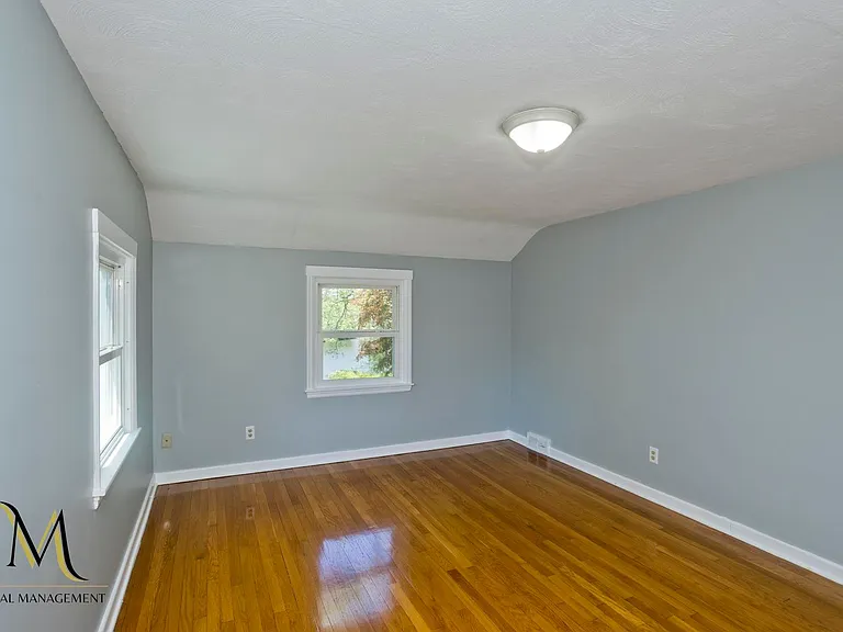 252 Arcadia Blvd — Photo 16