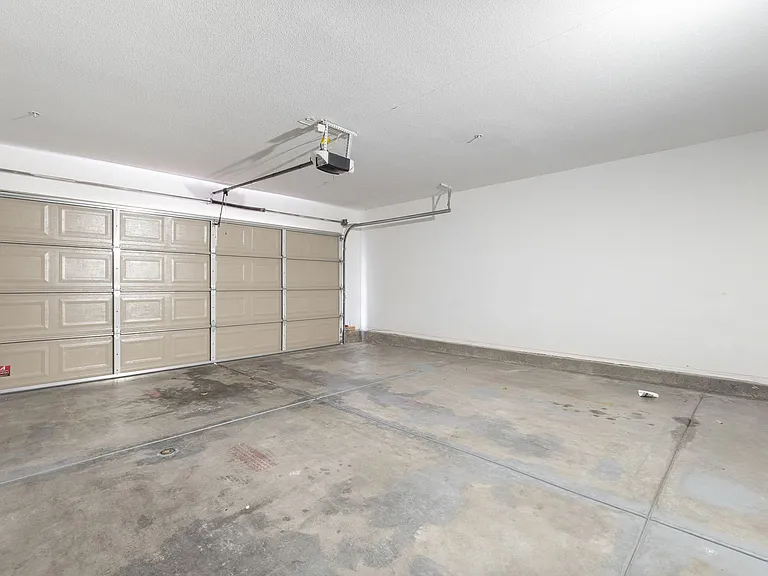 3211 Sunrise Cove Ave — Photo 20