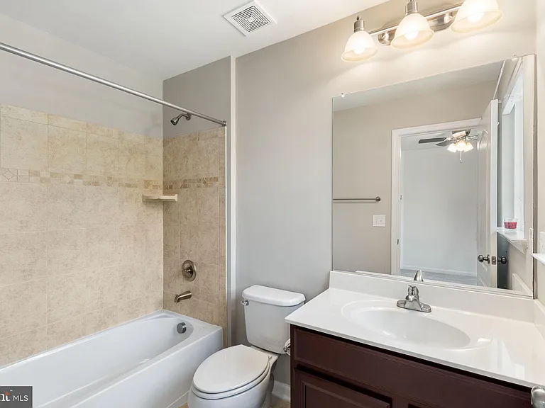 1407 Preserve Ln — Photo 15