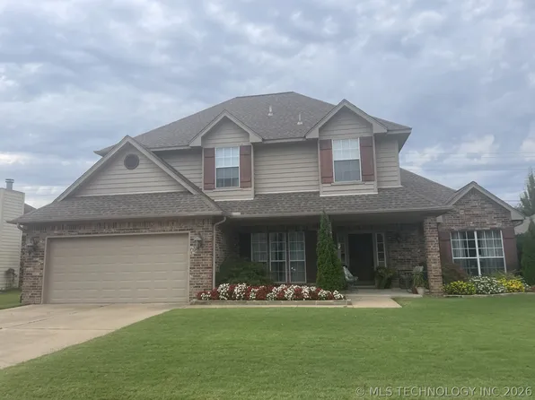 1004 S Yellowood Ave, Broken Arrow, OK 74012