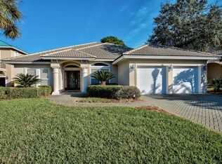 4631 Paradise Isle, Destin, FL 32541