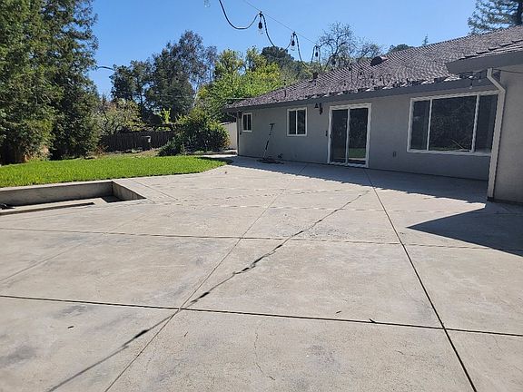 5th image of 3107 Stanford Ln