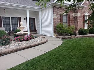 47 Country Park Ct, Saint Charles, MO