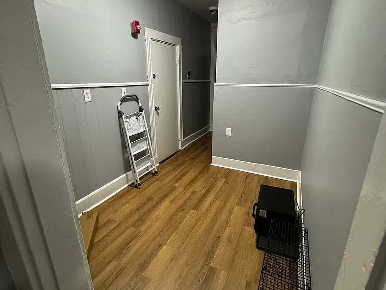 883 Huntington Ave — Photo 21