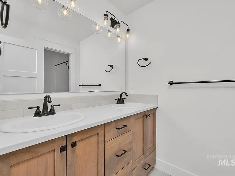 4304 W Ravenna St — Photo 30