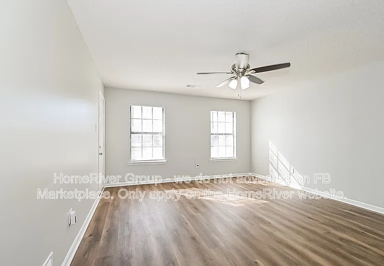 3120 Edenshire Ln — Photo 3