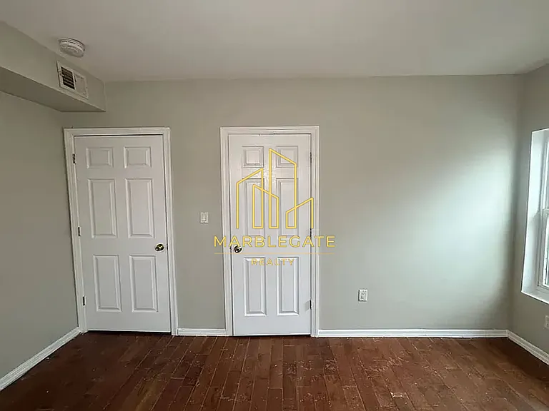 406 Park Ave #44 — Photo 4