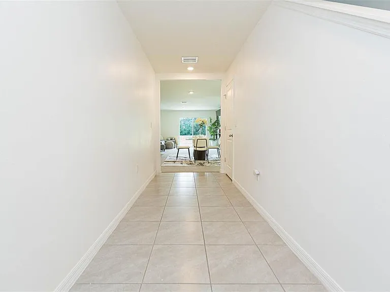 36703 Spanish Rose Dr — Photo 4