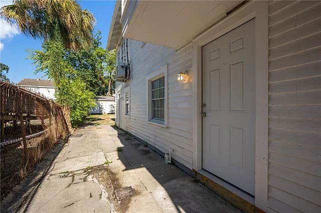 1 bed, 1.0 bath, 400 sqft, $975 — Photo 3