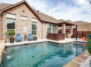 1853 Halifax St, Roanoke, TX 76262