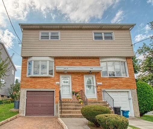 1st image of 62 Dorothea Pl