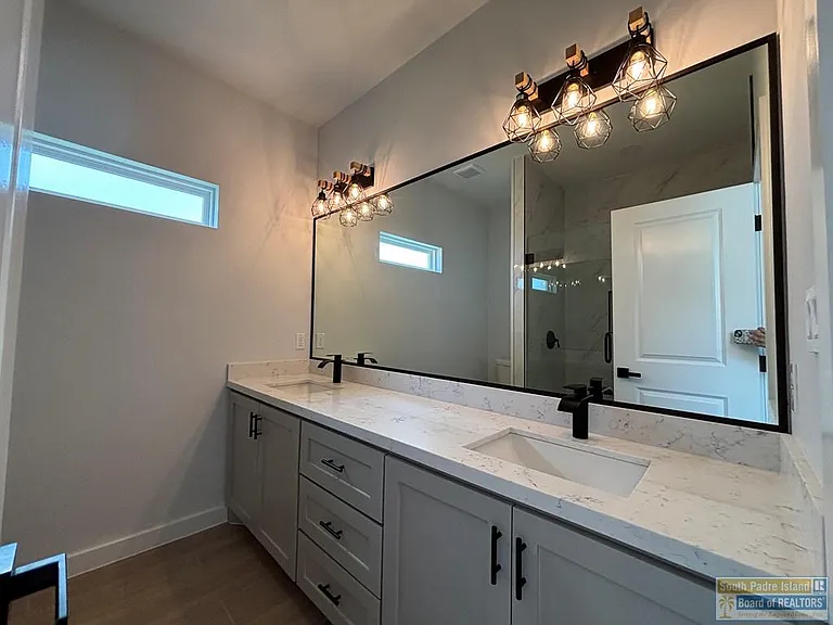 3002 Eliseo Villarreal Ave — Photo 11