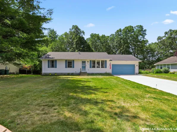 1095 Becker Rd, Muskegon, MI 49445