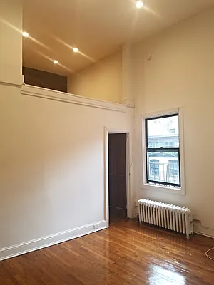 Rented by Keller Williams NYC | media 38
