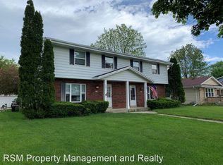1242 1st Ave, Grafton, WI 53024