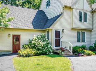 18 Salisbury Rd, Nashua, NH 03064