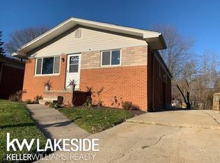 24611 Manila St, Harrison Township, MI