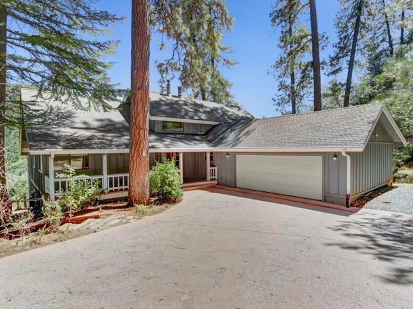 20791 Woodbury Dr, Grass Valley, CA 95949