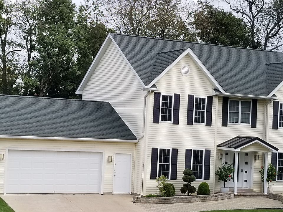 111 Oak Pointe Circle
