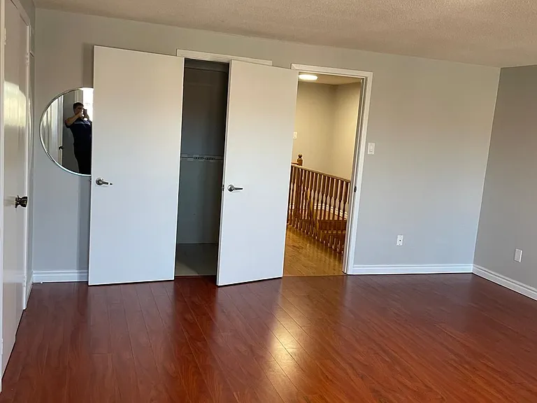 33 Rowe Ct — Photo 20