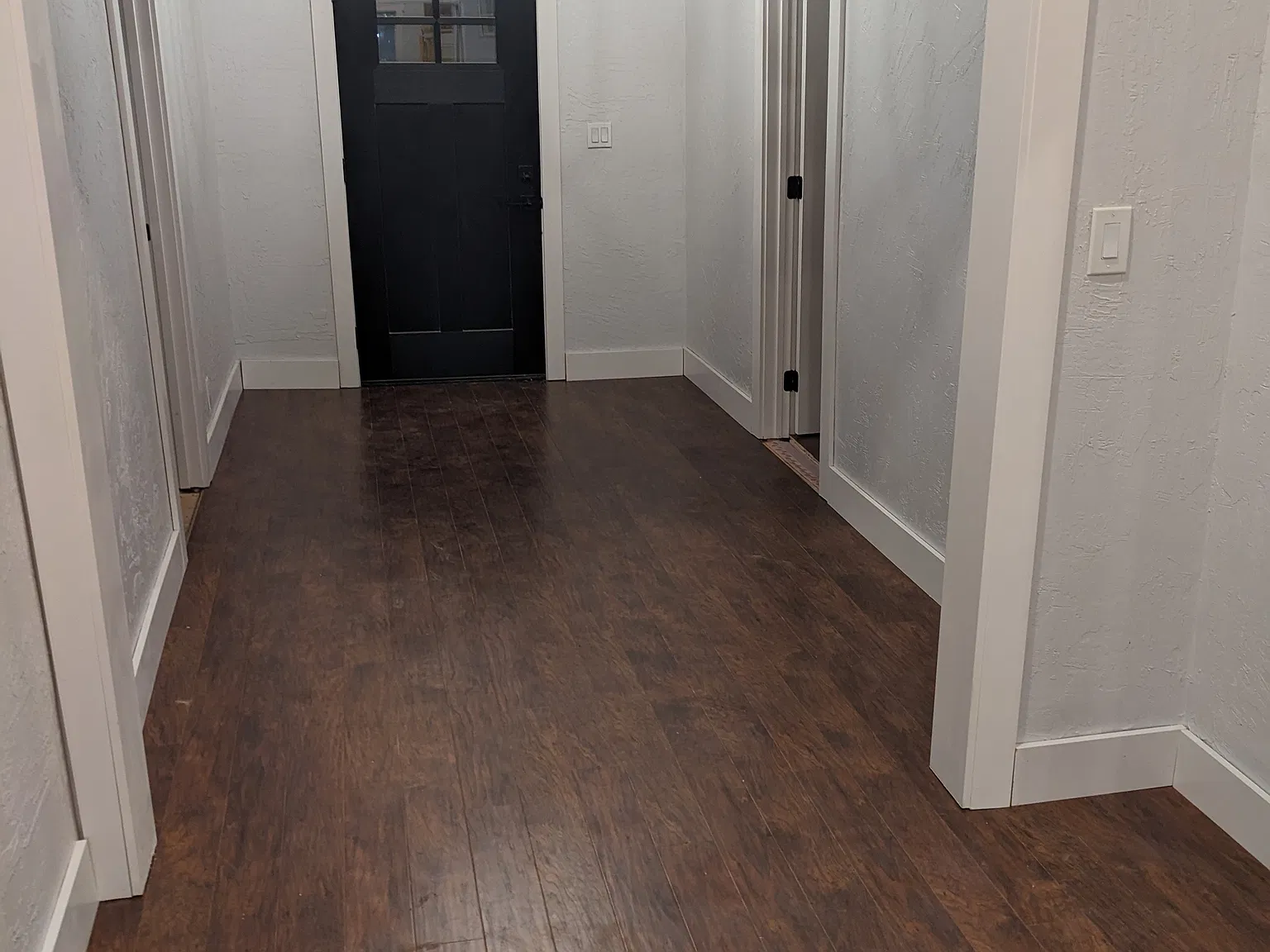 3 bed, 1639 sqft, $1,850 — Photo 2