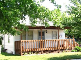 2624 W 98th Pl, Evergreen Park, IL 60805