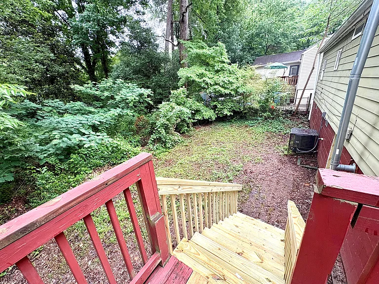 1346 Westmont Rd SW — Photo 20
