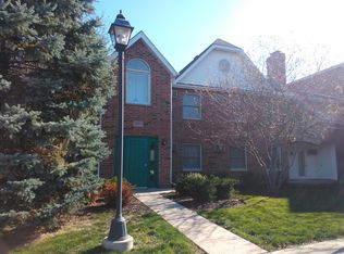 1311 Cunat Ct APT 2A, Lake In The Hills, IL 60156