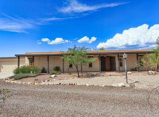 3225 N Cottontail Cir, Tucson, AZ 85749