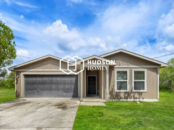 714 Braden St, Seguin, TX 78155