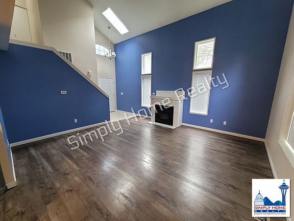 3rd image of 5624 29th Ct SE