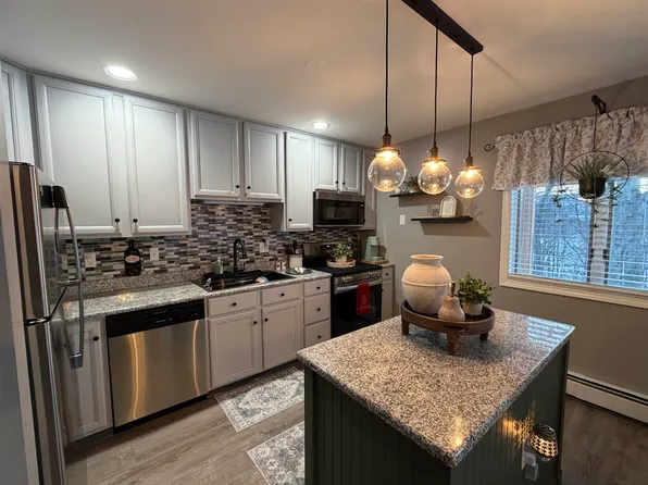153 Pittsford Commons #D6, Pittsford, VT 05763
