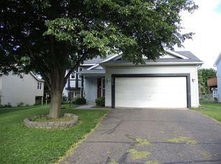 8274 Jewel Ave S, Cottage Grove, MN 55016