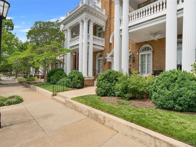 2512 Monument Ave #U202, Richmond, VA, 23220