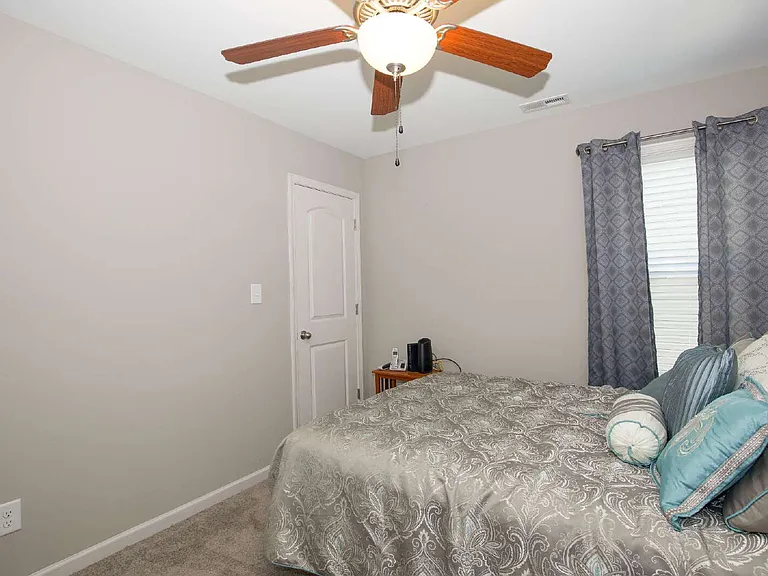 3028 Helmsman Dr — Photo 44
