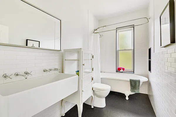 Sold by Compass | media 12