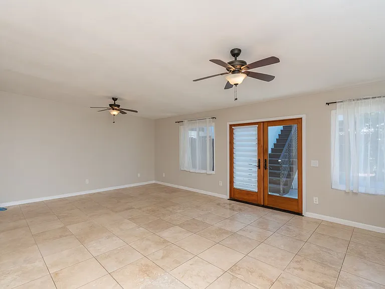 4256 Napier St — Photo 8