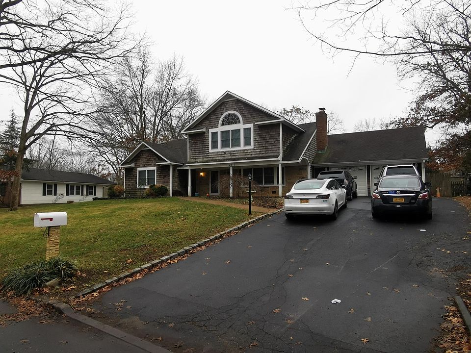 1st image of 26 Sedgewick Ln