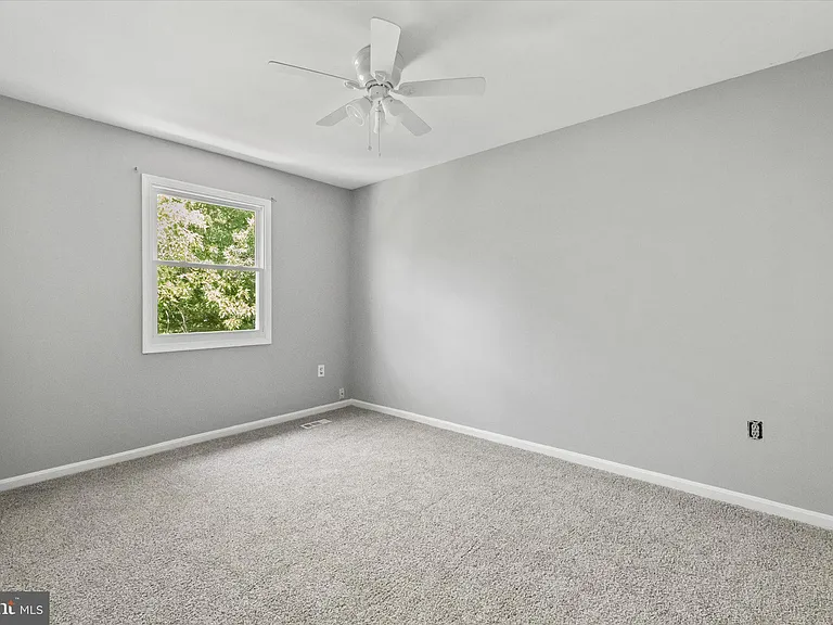 2022 Mayflower Dr — Photo 19