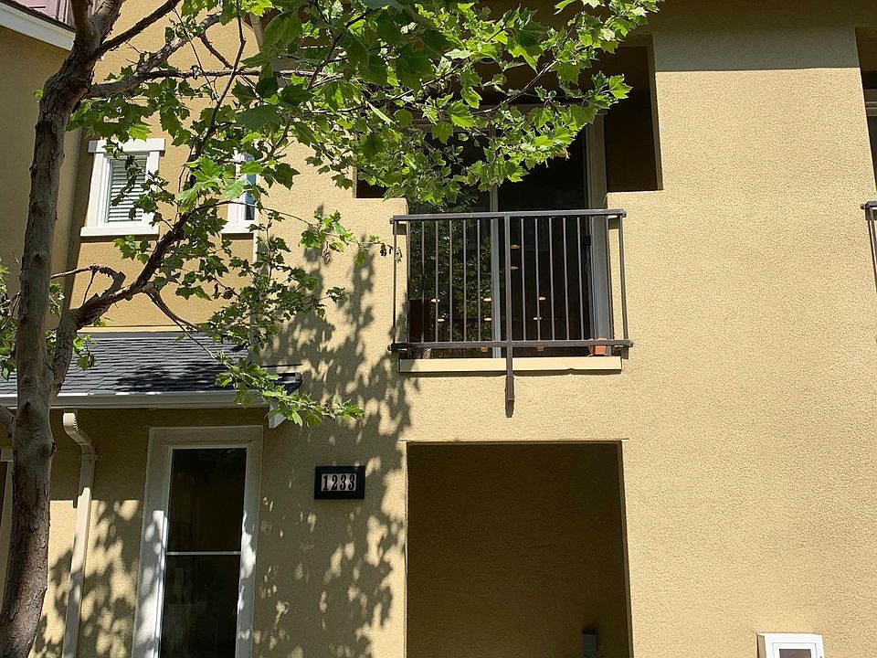 1st image of 1233 Coyote Creek Way