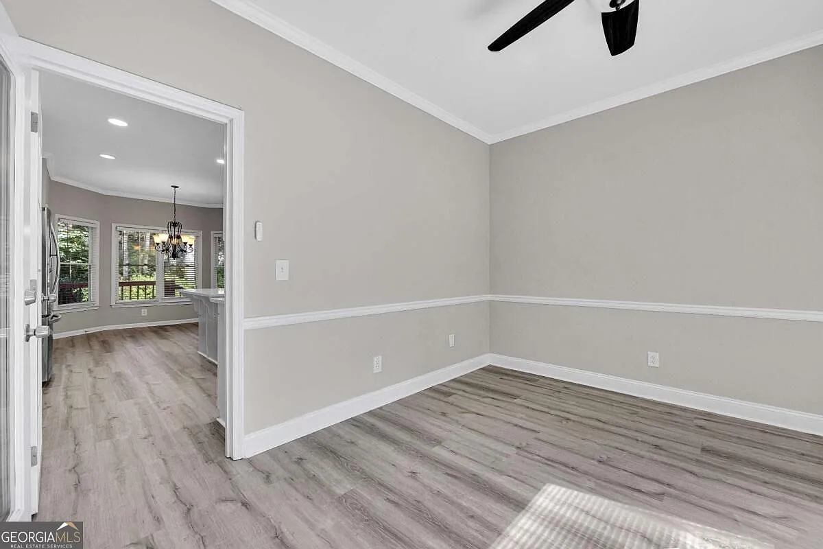 6 bed, 3.5 bath, 4146 sqft, $4,000 — Photo 4