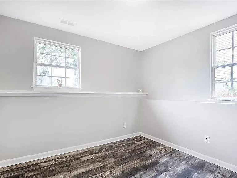 624 Oleander Rd — Photo 30