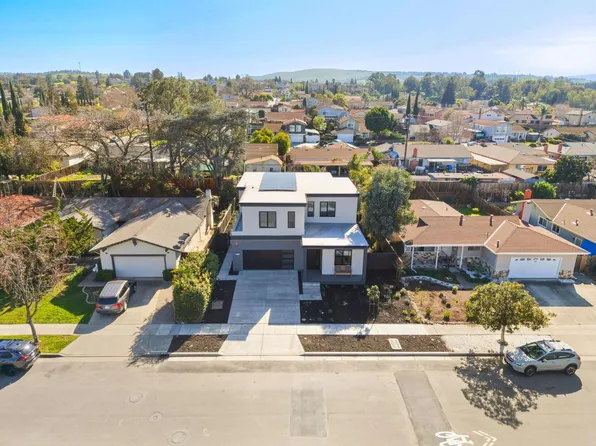 2652 Orinda Dr, San Jose, CA 95121