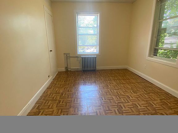2nd image of 3601 Irwin Ave #1