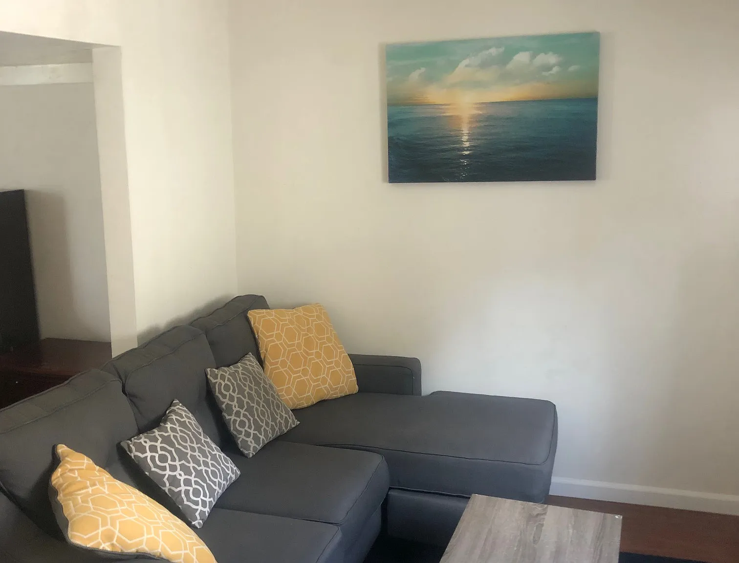 Studio, 400 sqft, $1,950 — Photo 3