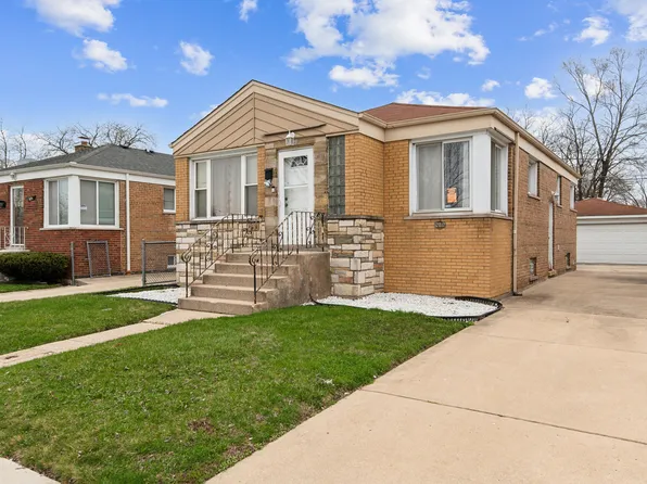 12817 S Racine Ave, Calumet Park, IL 60827