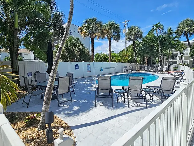 1439 S Ocean Blvd — Photo 64