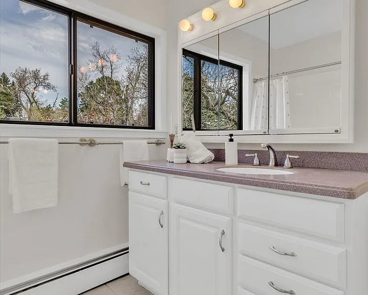 650 Hartford Dr — Photo 29