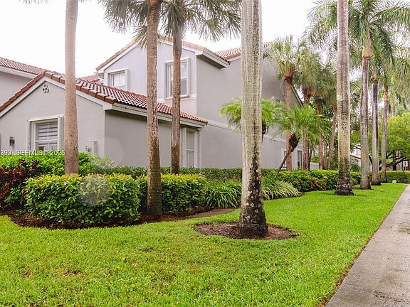 2nd image of 1115 Cherrypalm Ln